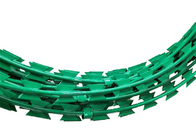 Το πράσινο PVC έντυσε ασφάλεια περίφραξης καλωδίων ξυραφιών 2.5mm την οδοντωτή