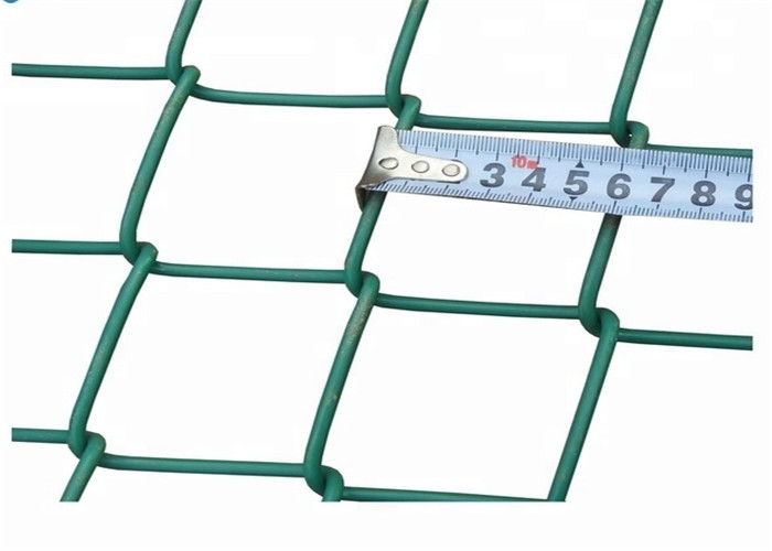 Πράσινη ντυμένη σύνδεση αλυσίδων PVC που περιφράζει το πλέγμα διαμαντιών τρυπών 60x60mm
